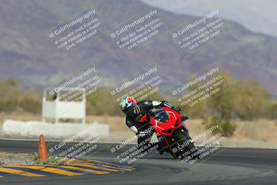 media/Feb-04-2023-SoCal Trackdays (Sat) [[8a776bf2c3]]/Turn 14 (115pm)/